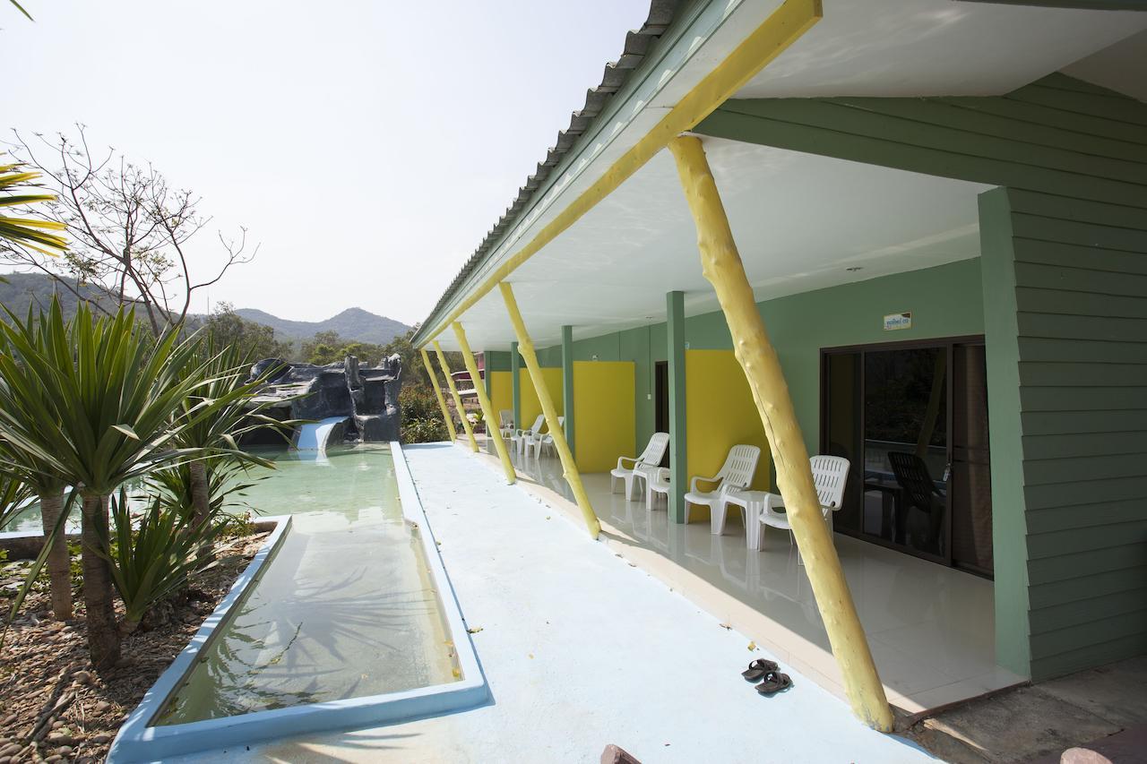 Baanraisooksangchan Kaeng Krachan Exterior photo